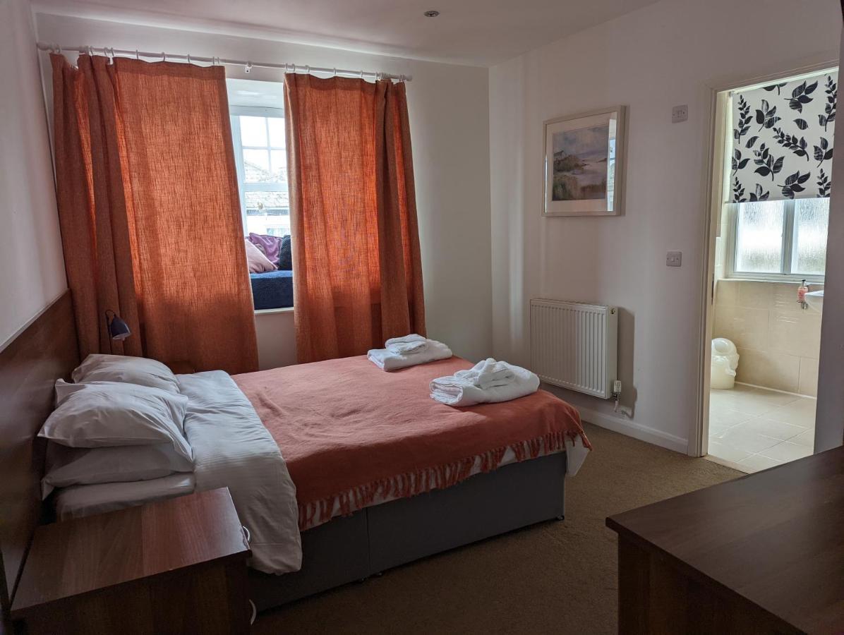 Barley Sheaf, Old Bridge Street En Suite Rooms, Room Only Truro Exterior foto
